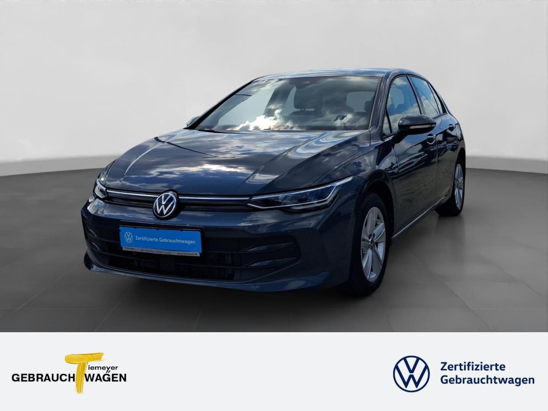 Volkswagen Golf Life