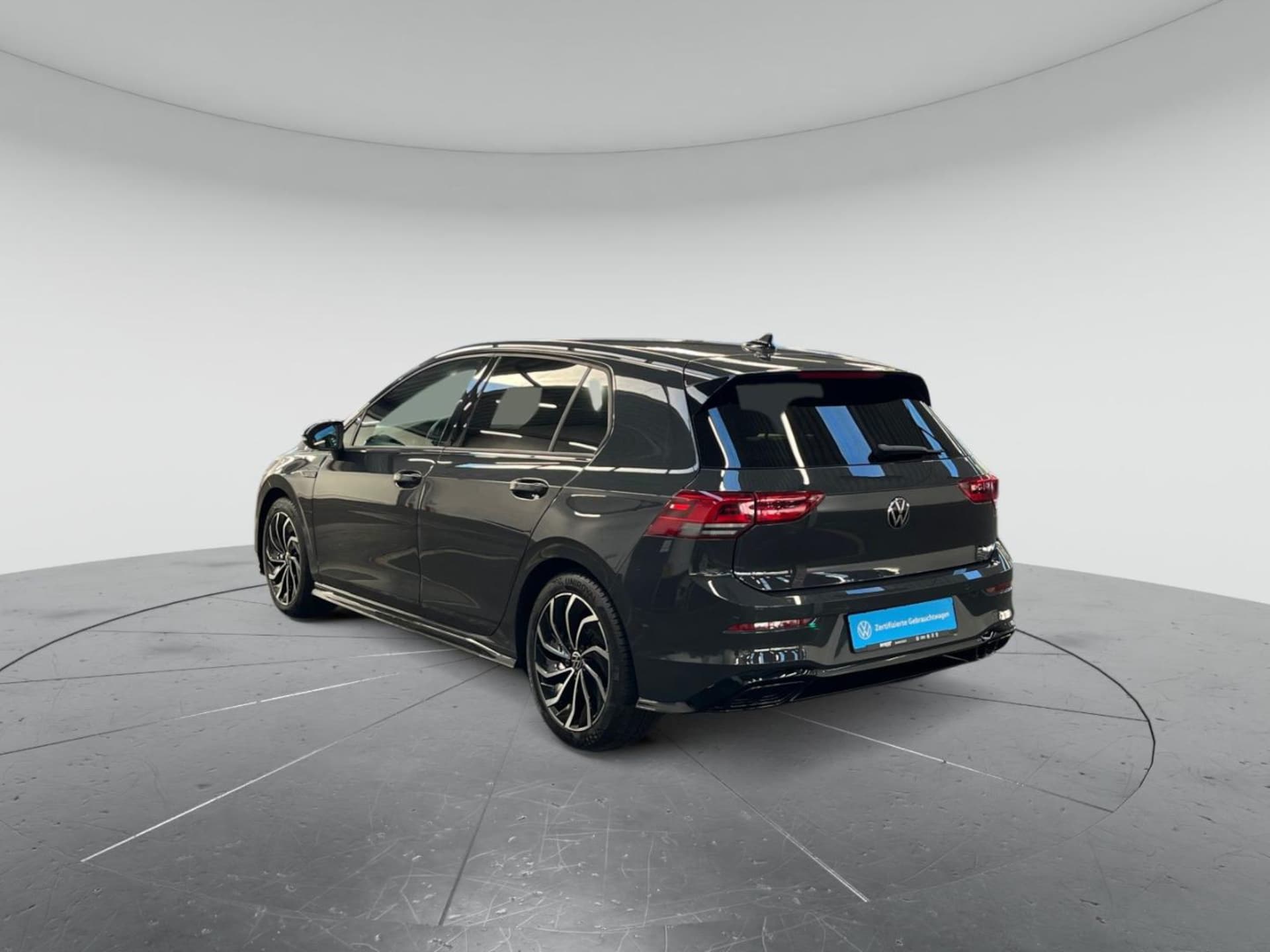 Volkswagen Golf R-Line