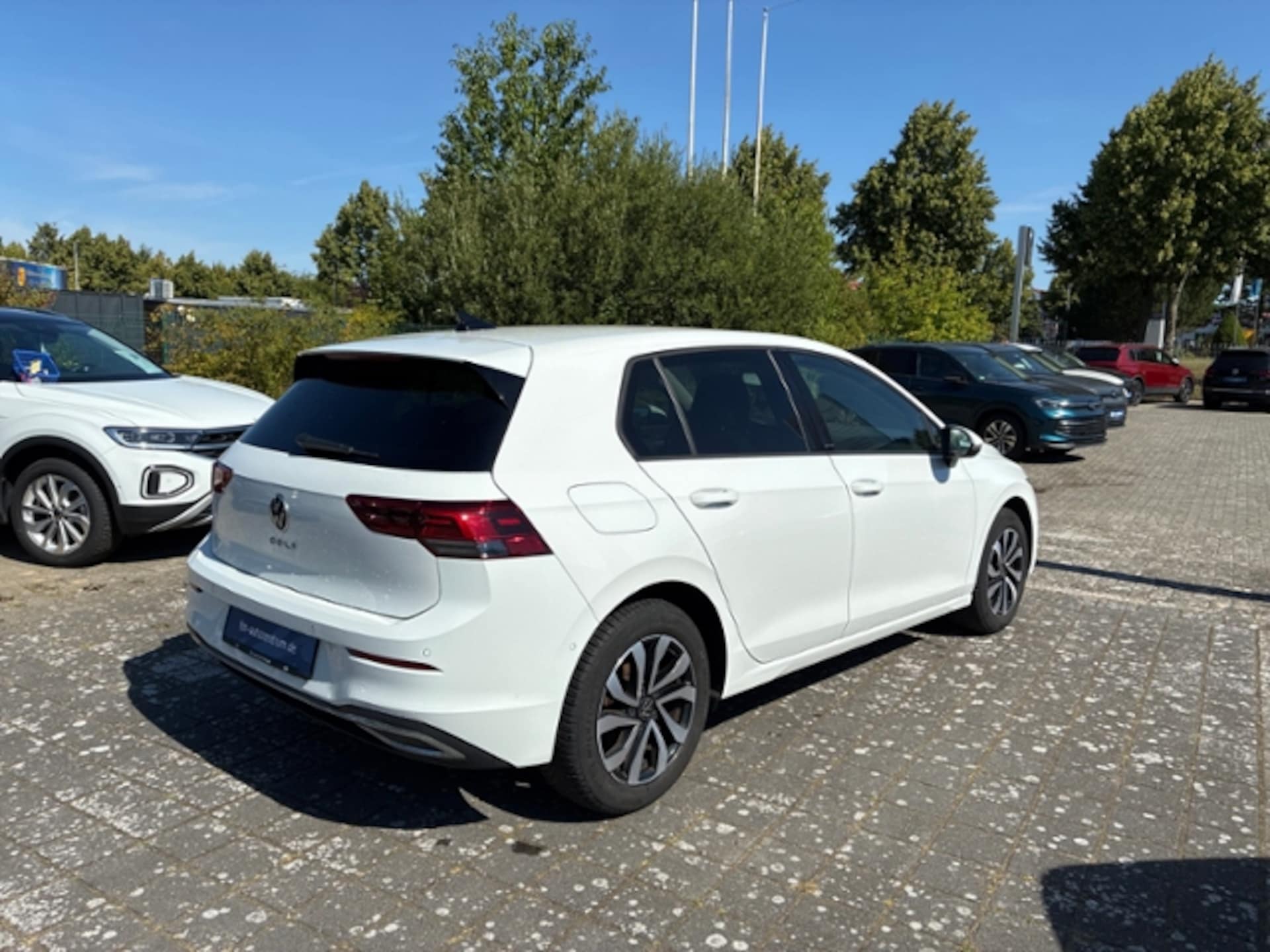 Volkswagen Golf Active