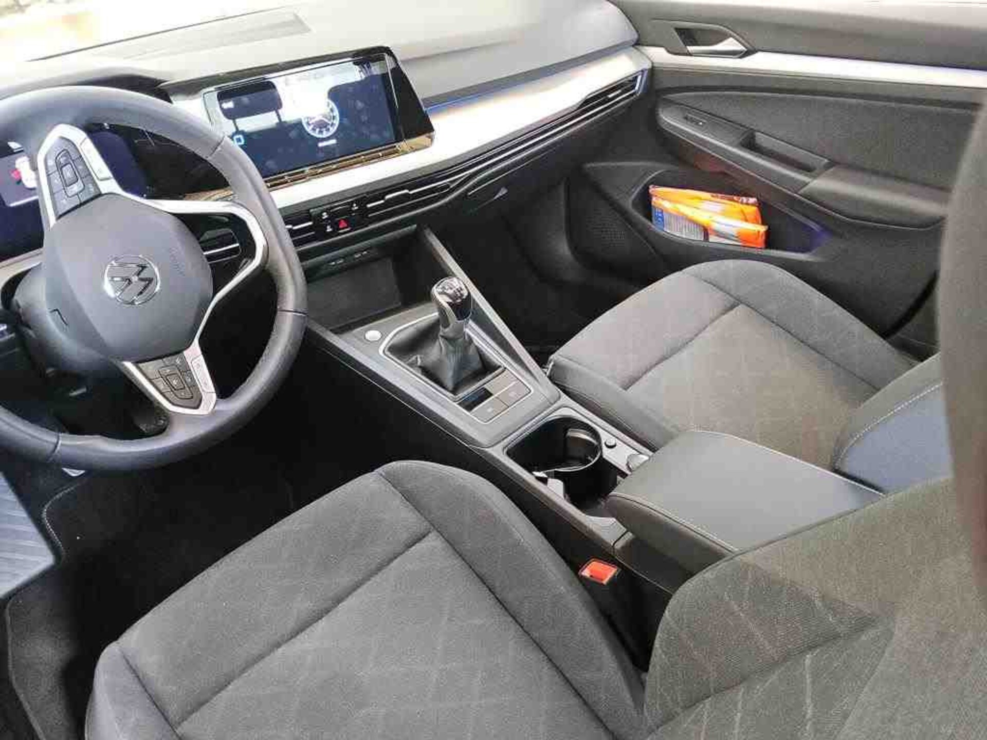 Volkswagen Golf Life