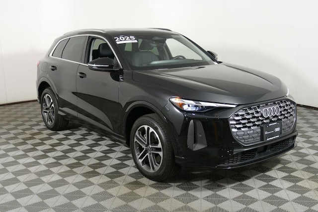 Photo of 2025 Audi Q5