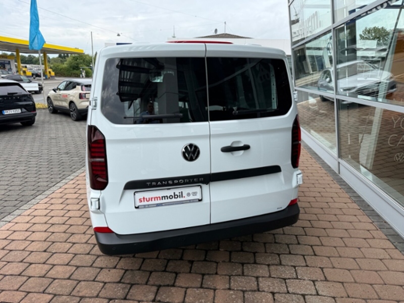 Volkswagen Transporter Kasten kurzer Radstand – Bild 4