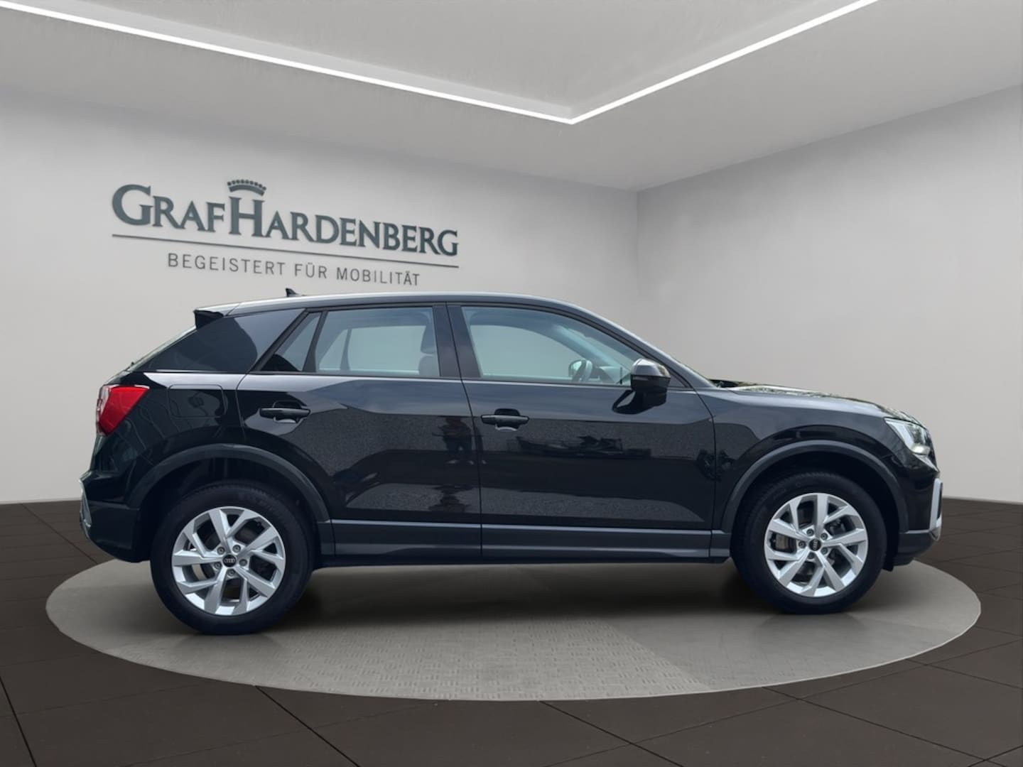 Bild über Audi Q2 advanced 40 TFSI quattro S tronic - für weitere Informationen kontaktieren Sie den Audi Partner