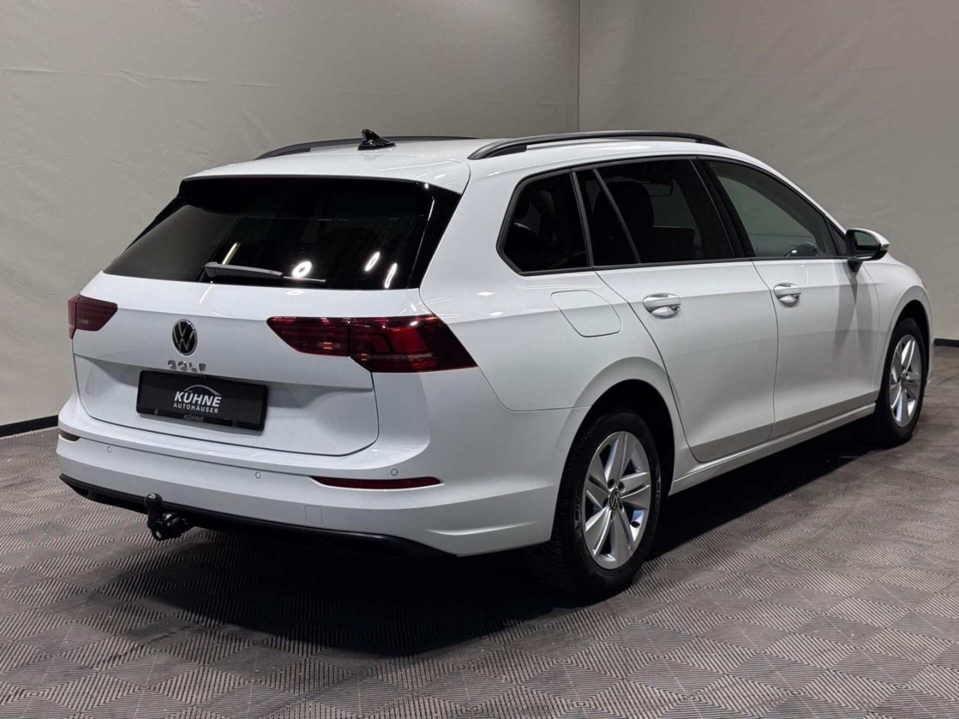 Volkswagen Golf Variant Life