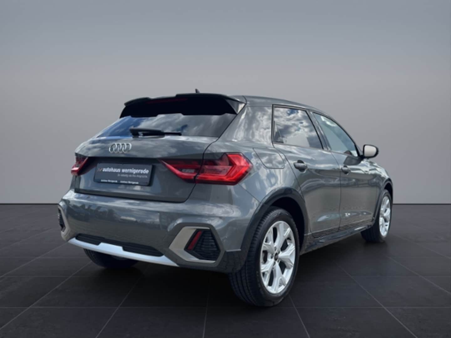 Bild über Audi A1 allstreet 35 TFSI S tronic - für weitere Informationen kontaktieren Sie den Audi Partner