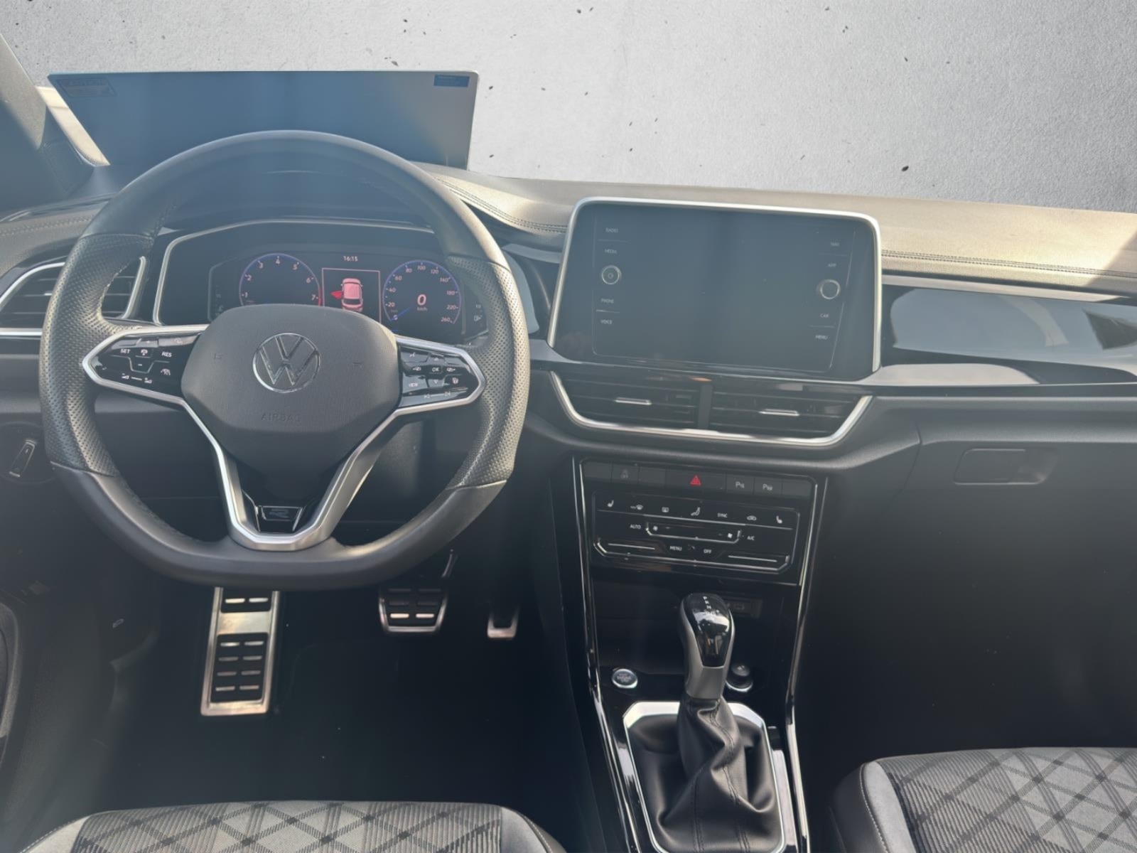 Volkswagen T-Roc – Bild 8