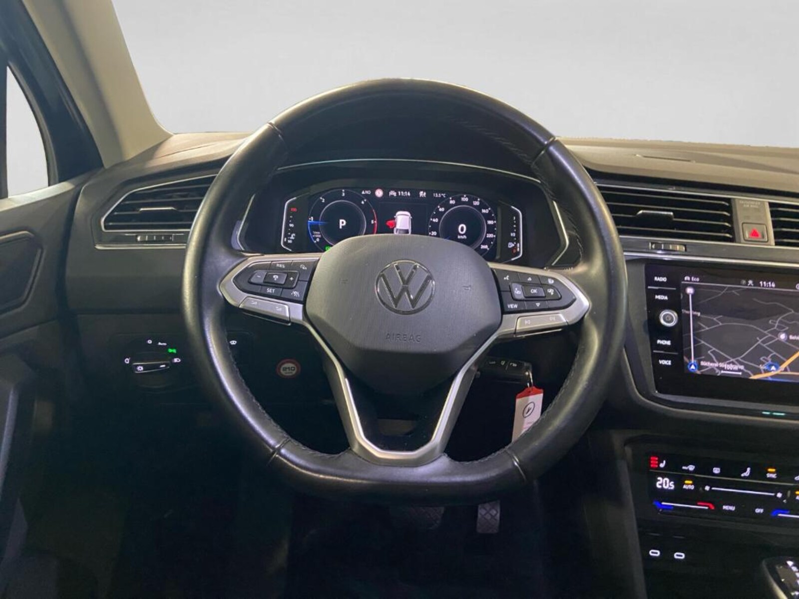 Volkswagen Tiguan – Bild 9