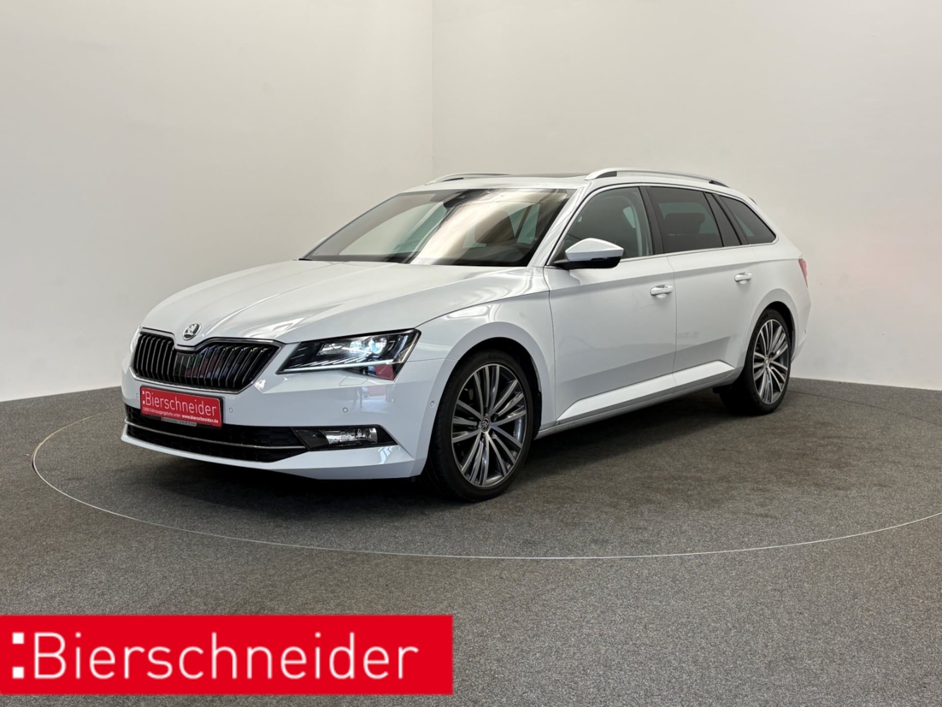 Skoda Superb Combi Style
