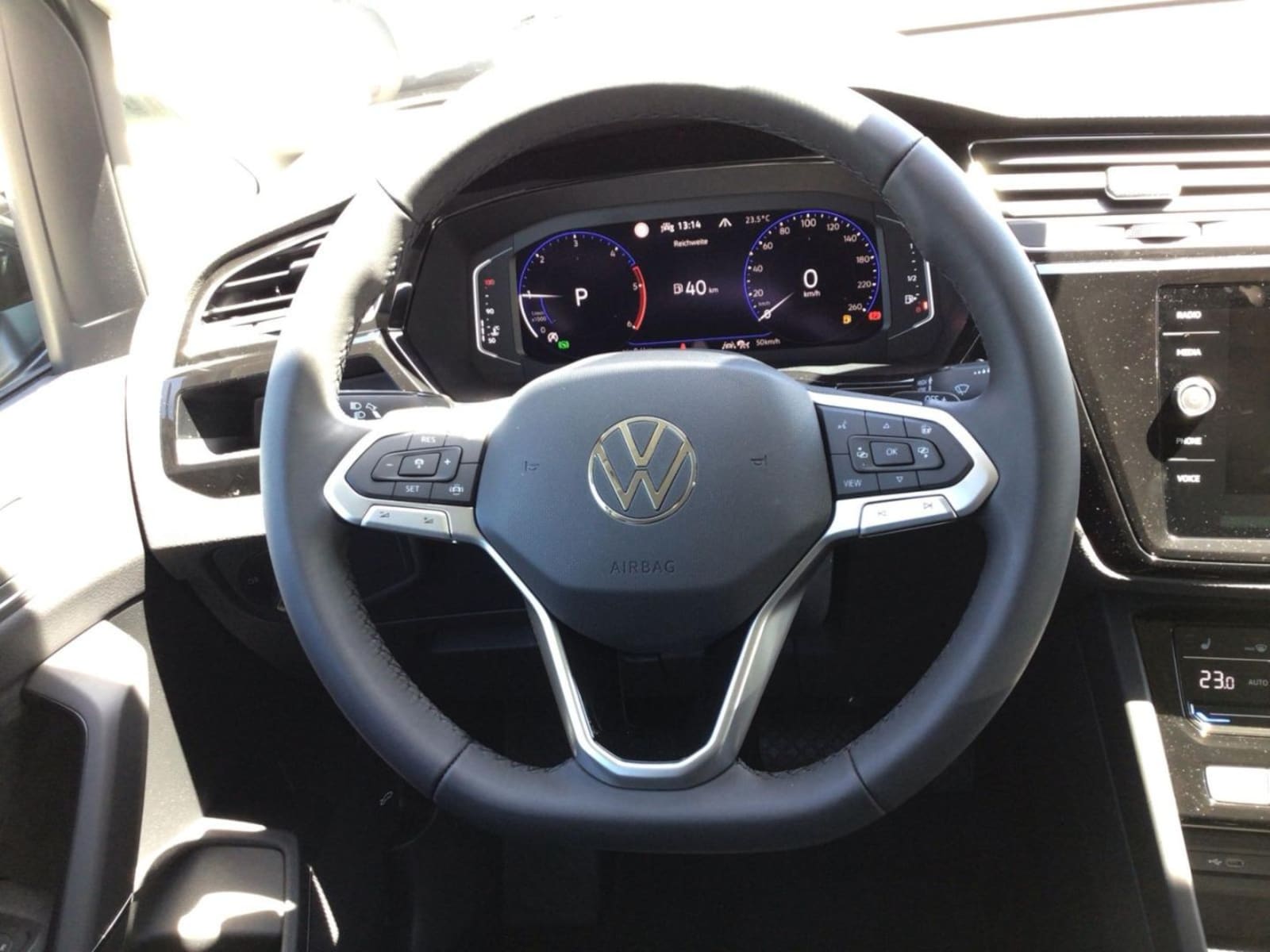 Volkswagen Touran – Bild 15