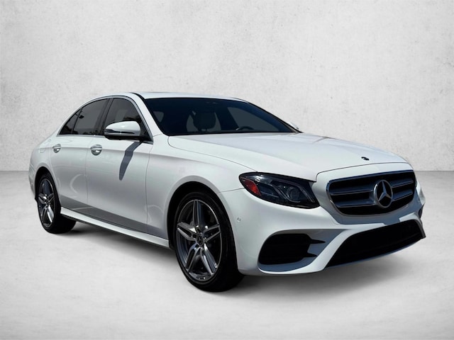 2019 Mercedes-Benz E 300
