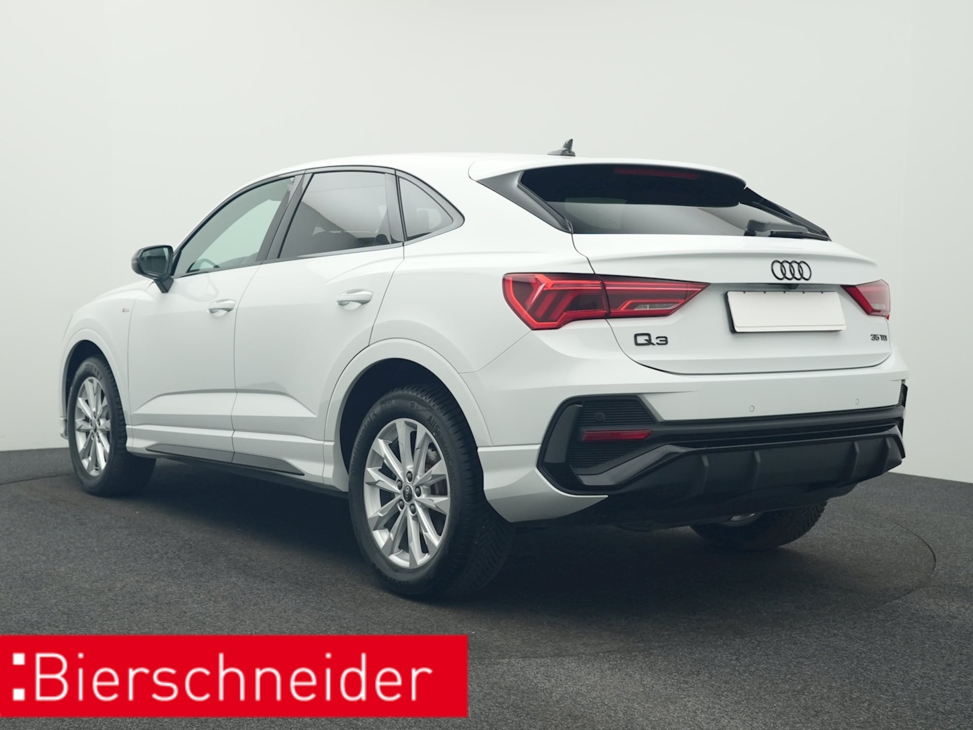 Audi Q3 Sportback S line