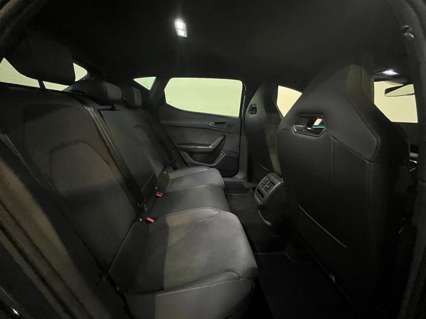 CUPRA Leon León 1.5 eTSI DSG 110 kW (150 CV) — photo 6