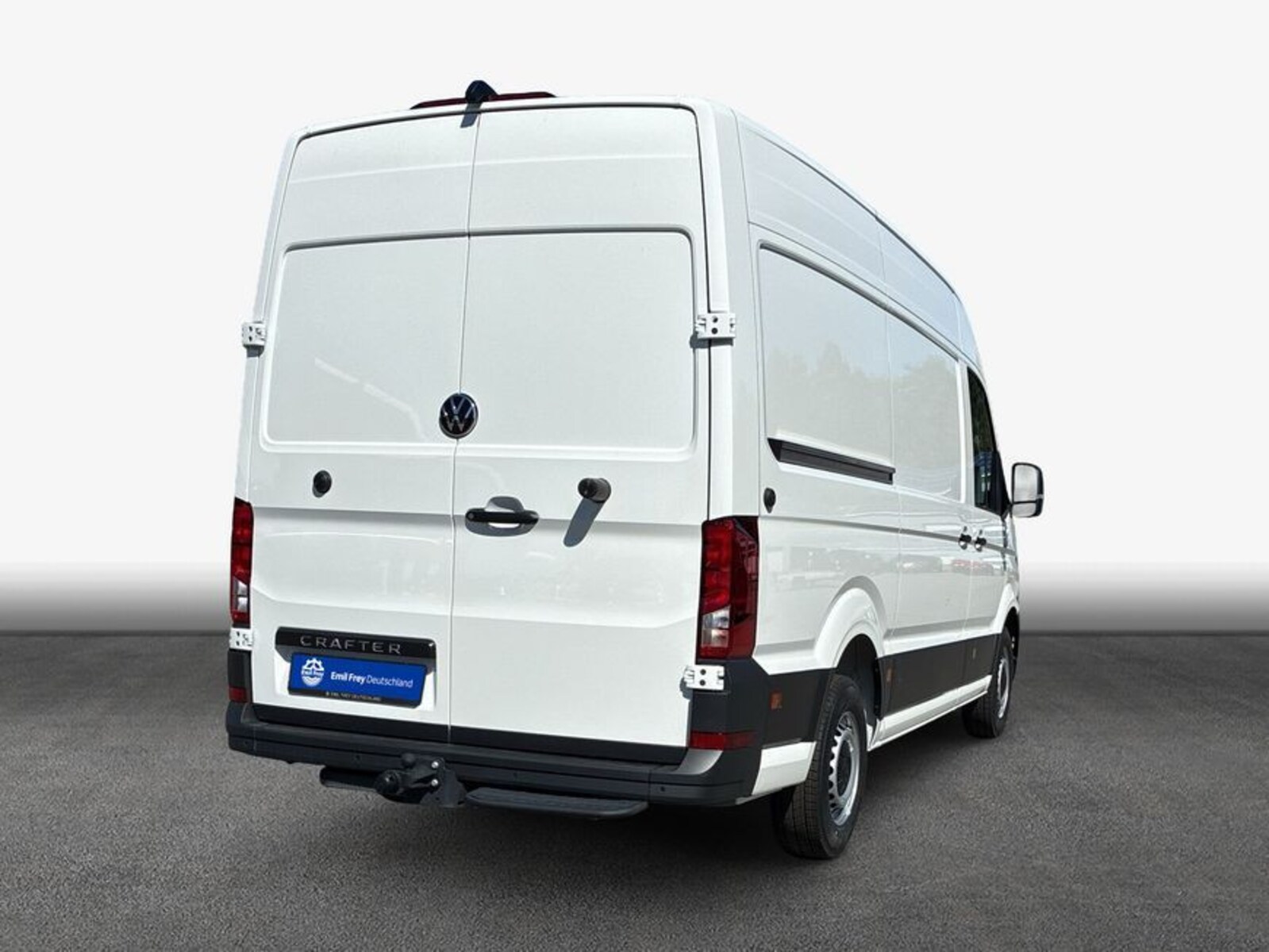 Volkswagen Crafter Kasten mittlerer Radstand – Bild 2