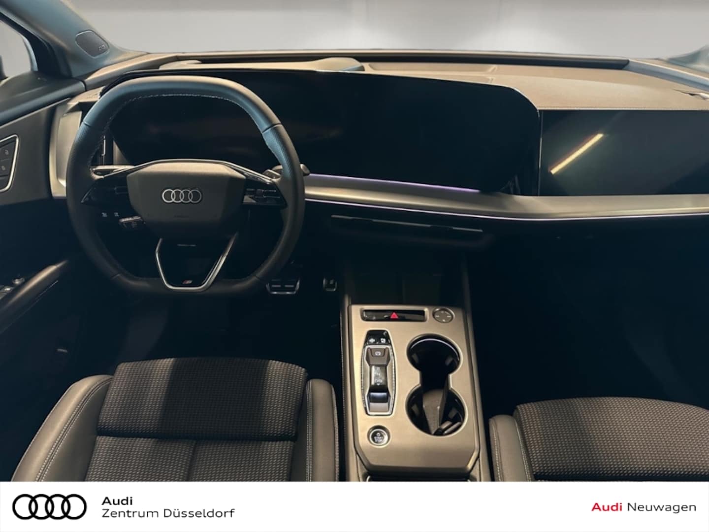 Bild über Audi Q4 SUV e-tron e-tron performance 210 kW - für weitere Informationen kontaktieren Sie den Audi Partner