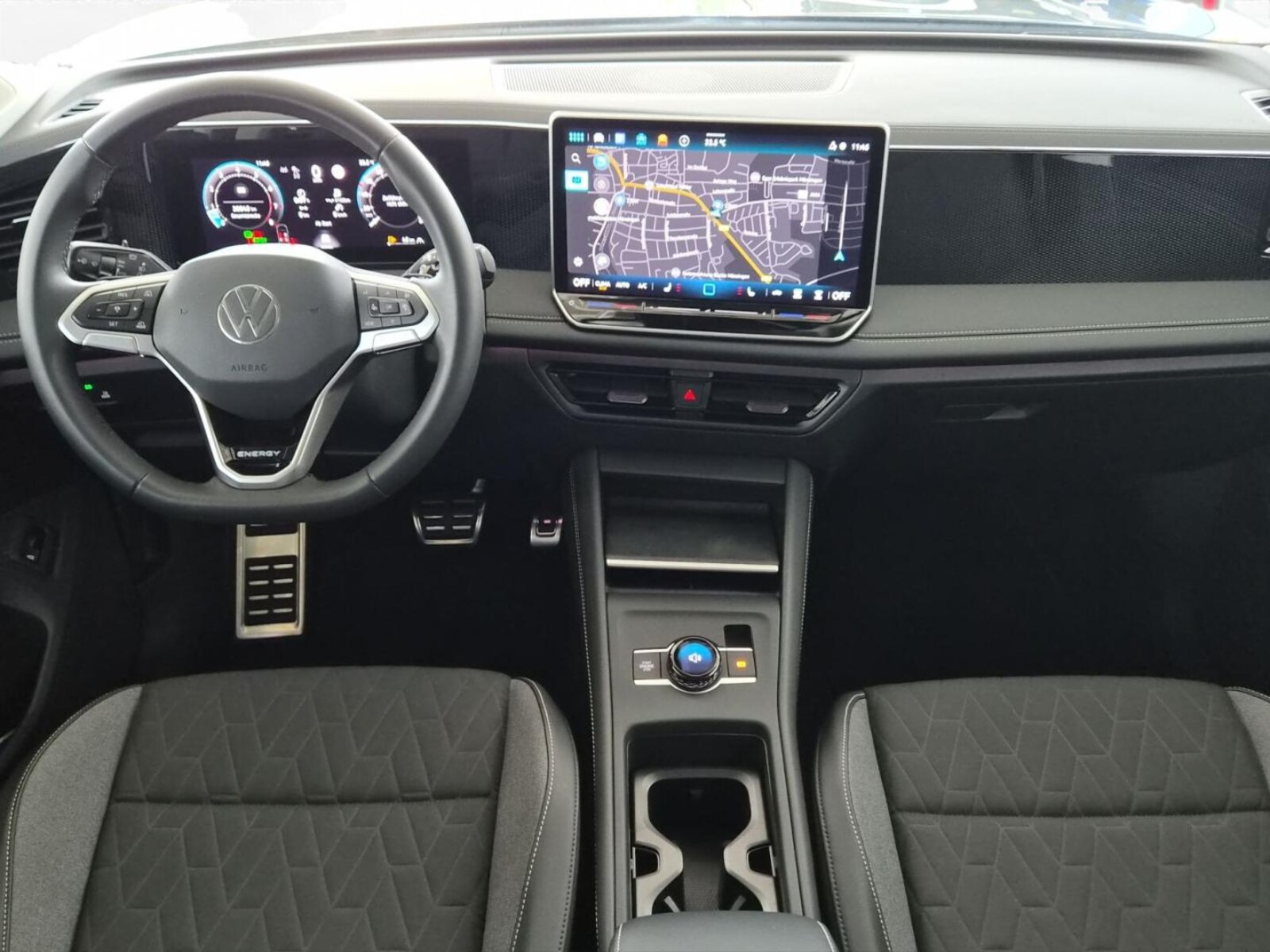 Volkswagen Tiguan – Bild 12