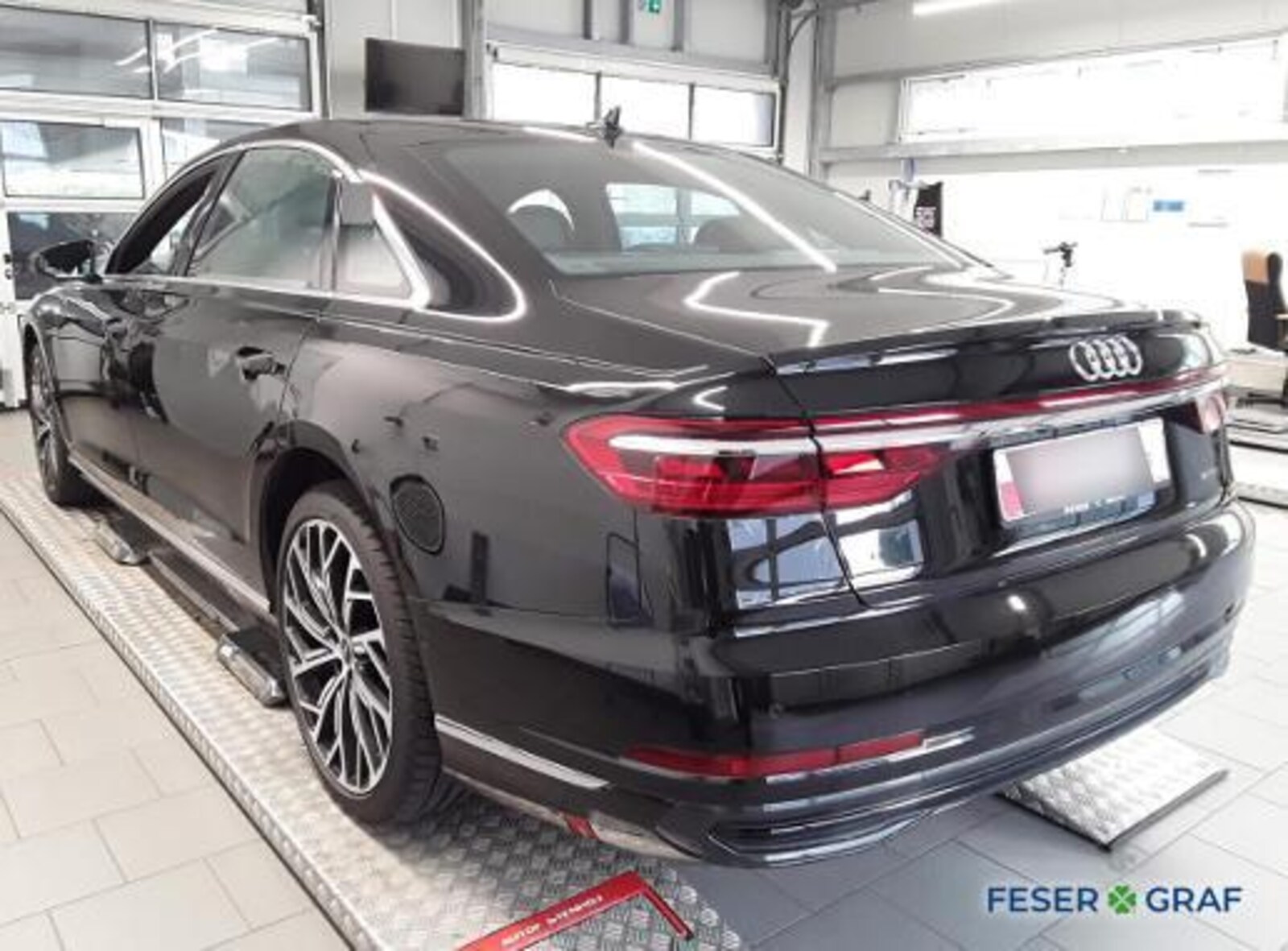 Audi A8 Lang – Bild 4