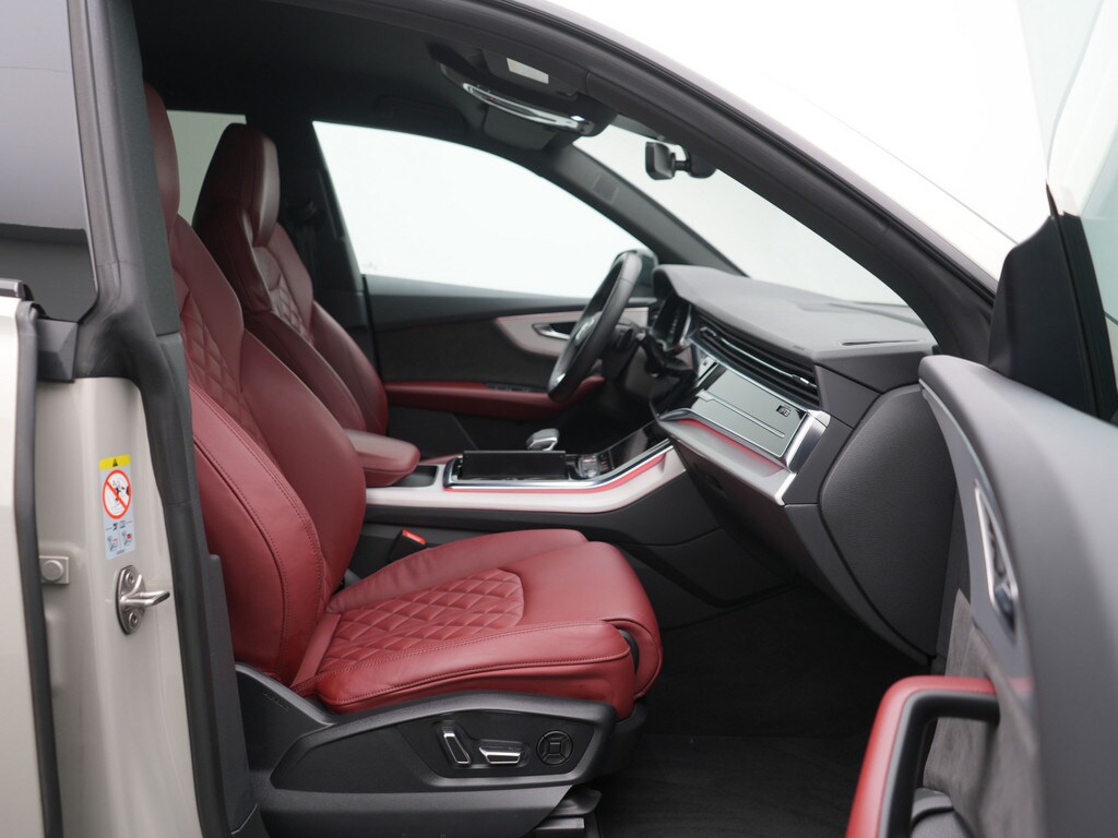 Image about Audi SQ8 TFSI quattro tiptronic