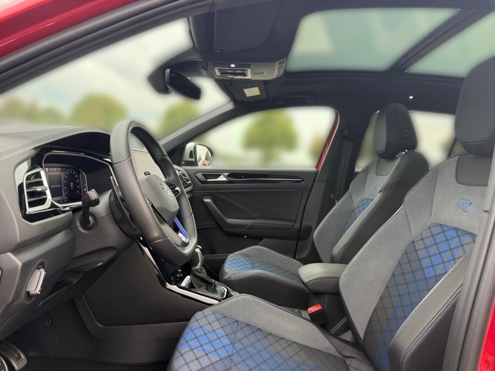 Volkswagen T-Roc – Bild 13