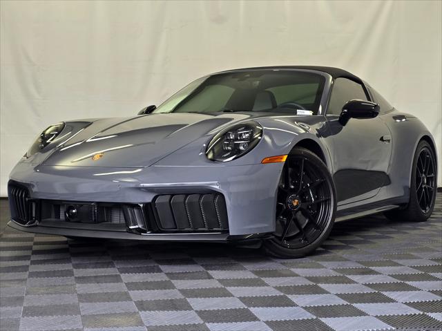 2025 Porsche 911 GTS