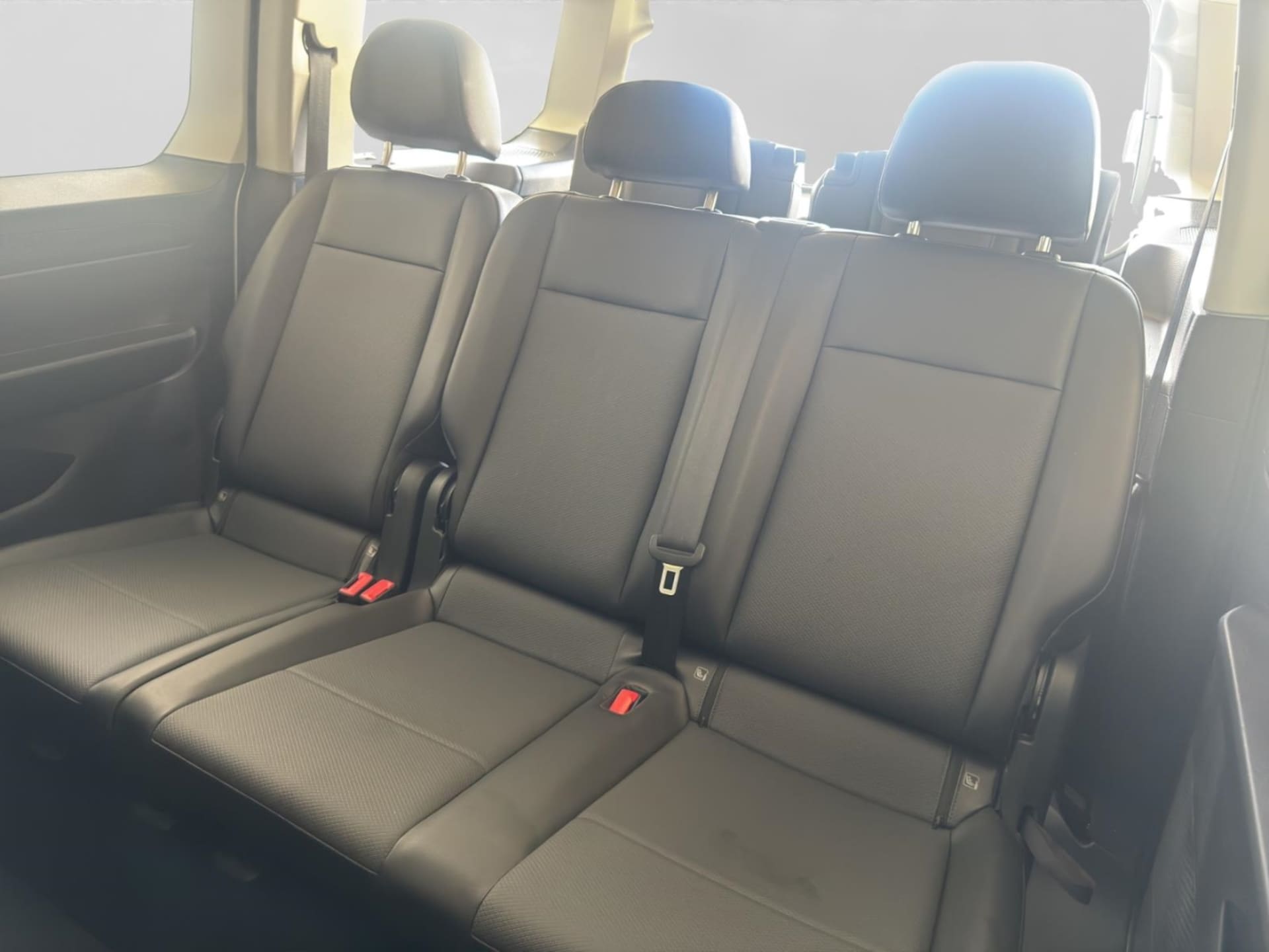 Volkswagen Caddy Maxi Kombi Basis-Modell