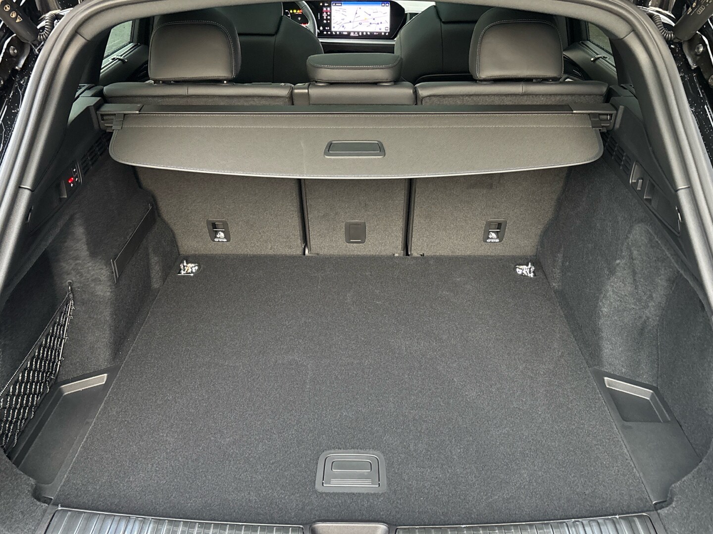 Bild über Audi Q5 SUV TDI quattro 150 kW S tronic - für weitere Informationen kontaktieren Sie den Audi Partner