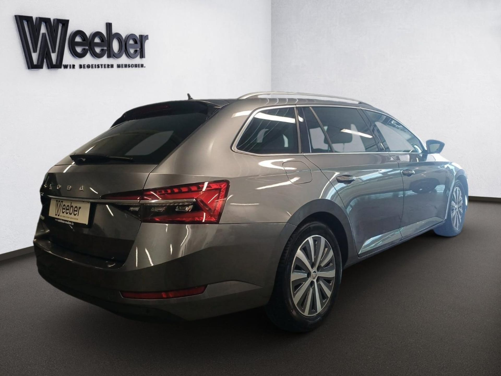 Skoda Superb Combi PREMIUM EDITION