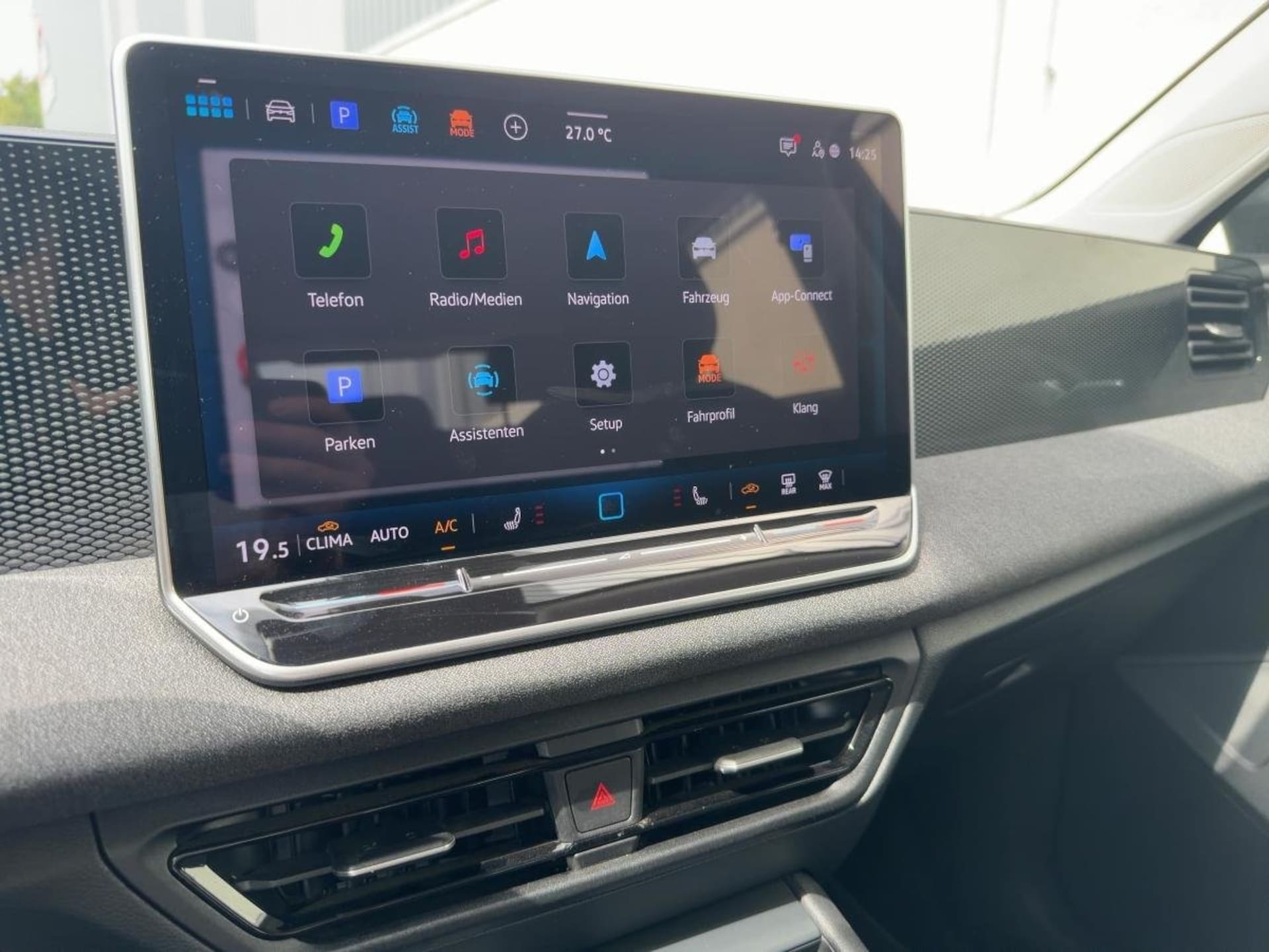 Volkswagen Tiguan Basis-Modell