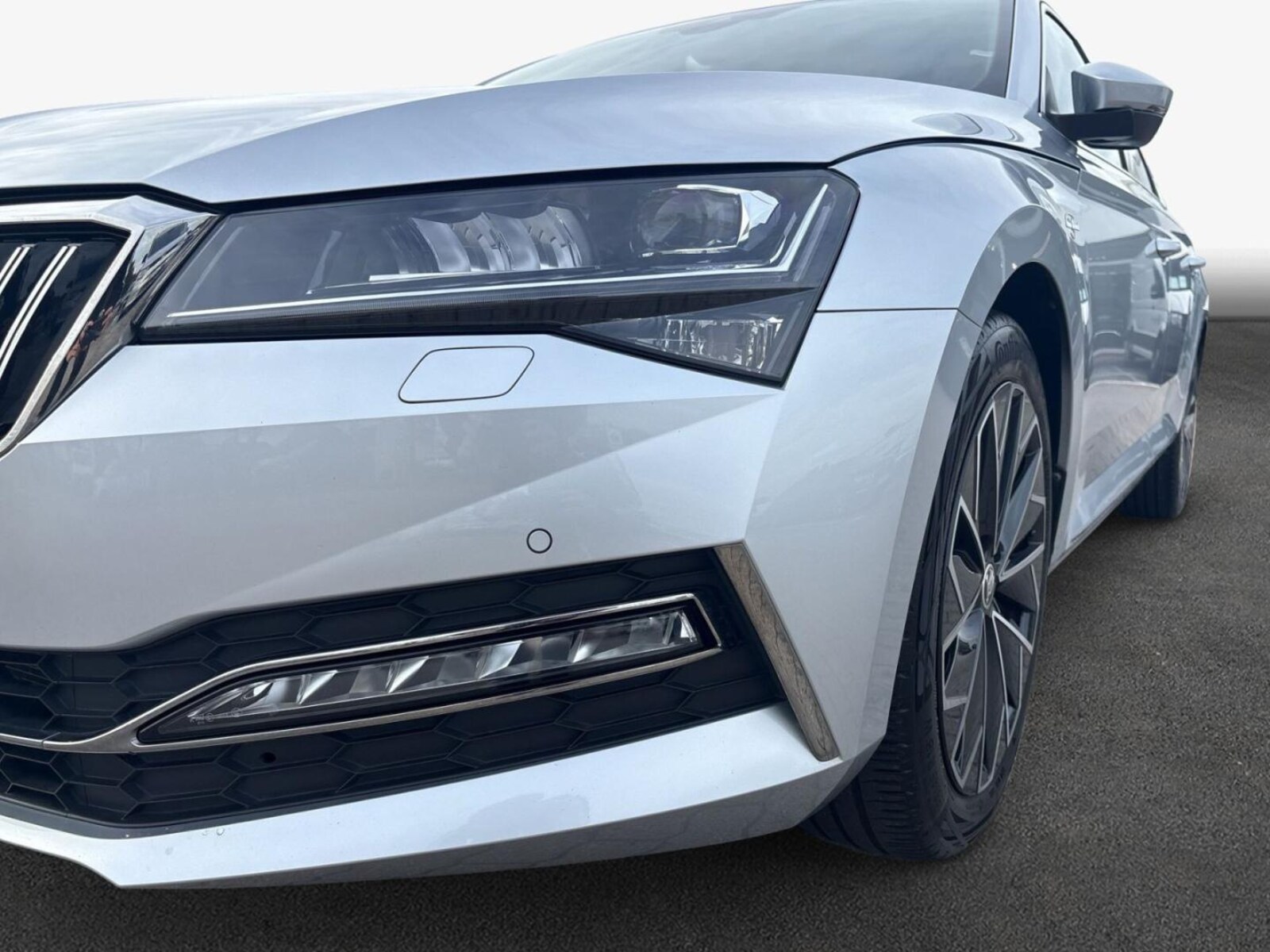 Škoda Superb – Bild 6