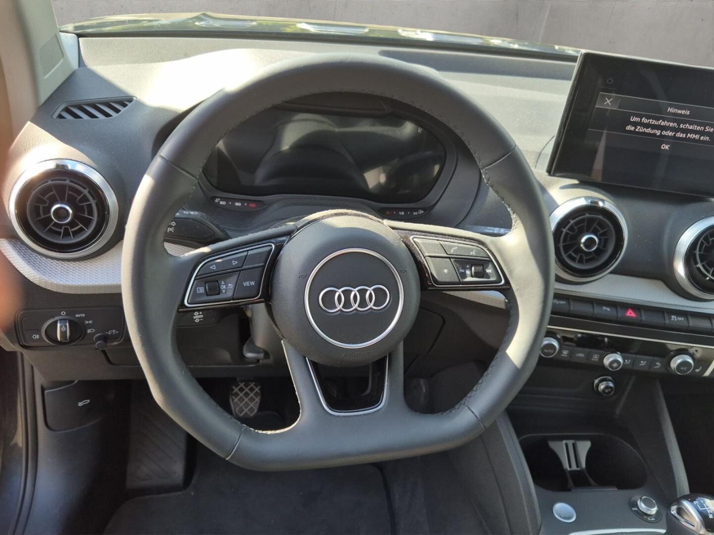 Bild über Audi Q2 advanced 30 TDI Schaltgetriebe - für weitere Informationen kontaktieren Sie den Audi Partner