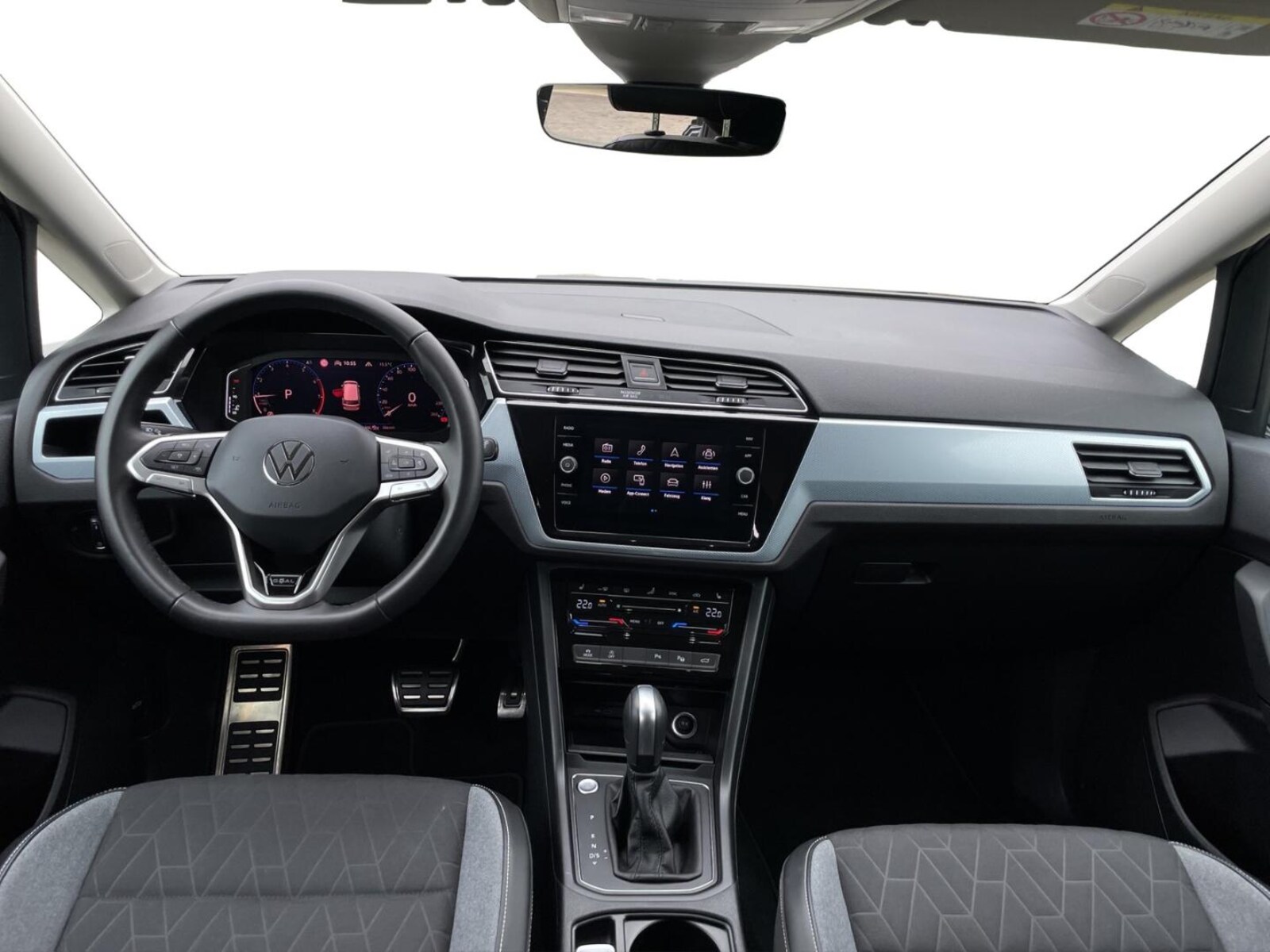 Volkswagen Touran – Bild 12