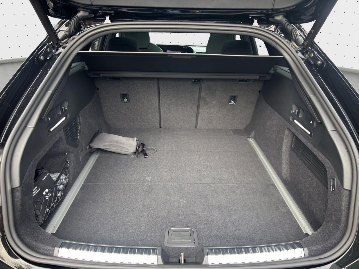 Bild über Audi A6 Avant edition one TDI quattro 150 kW S tronic - für weitere Informationen kontaktieren Sie den Audi Partner