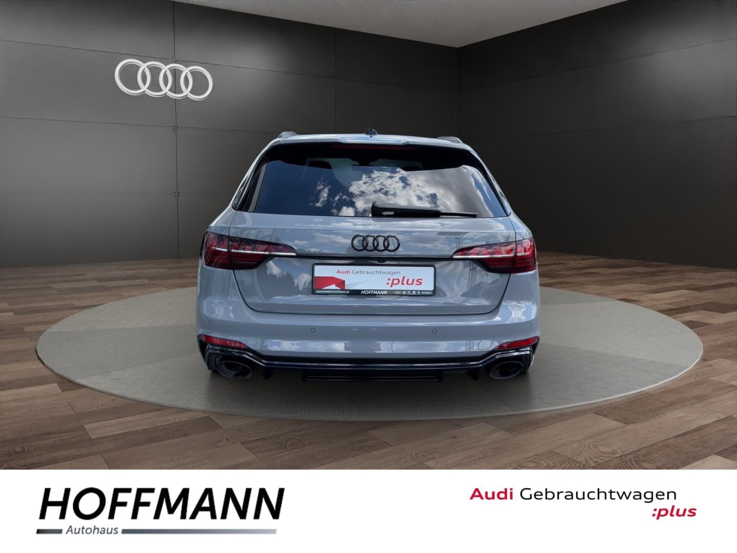 Bild über Audi RS 4 Avant TFSI quattro tiptronic - für weitere Informationen kontaktieren Sie den Audi Partner