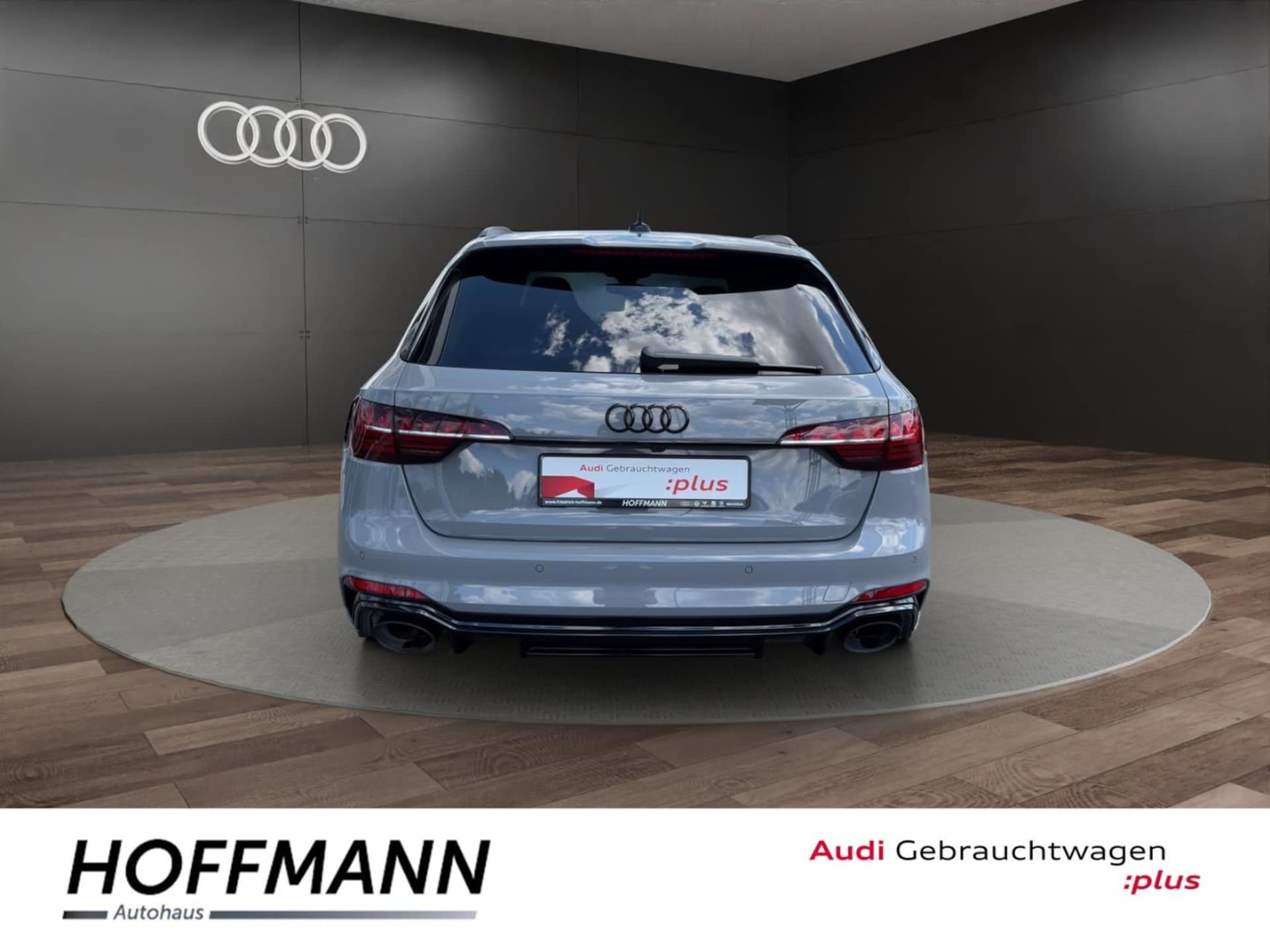 Audi RS 4 Avant