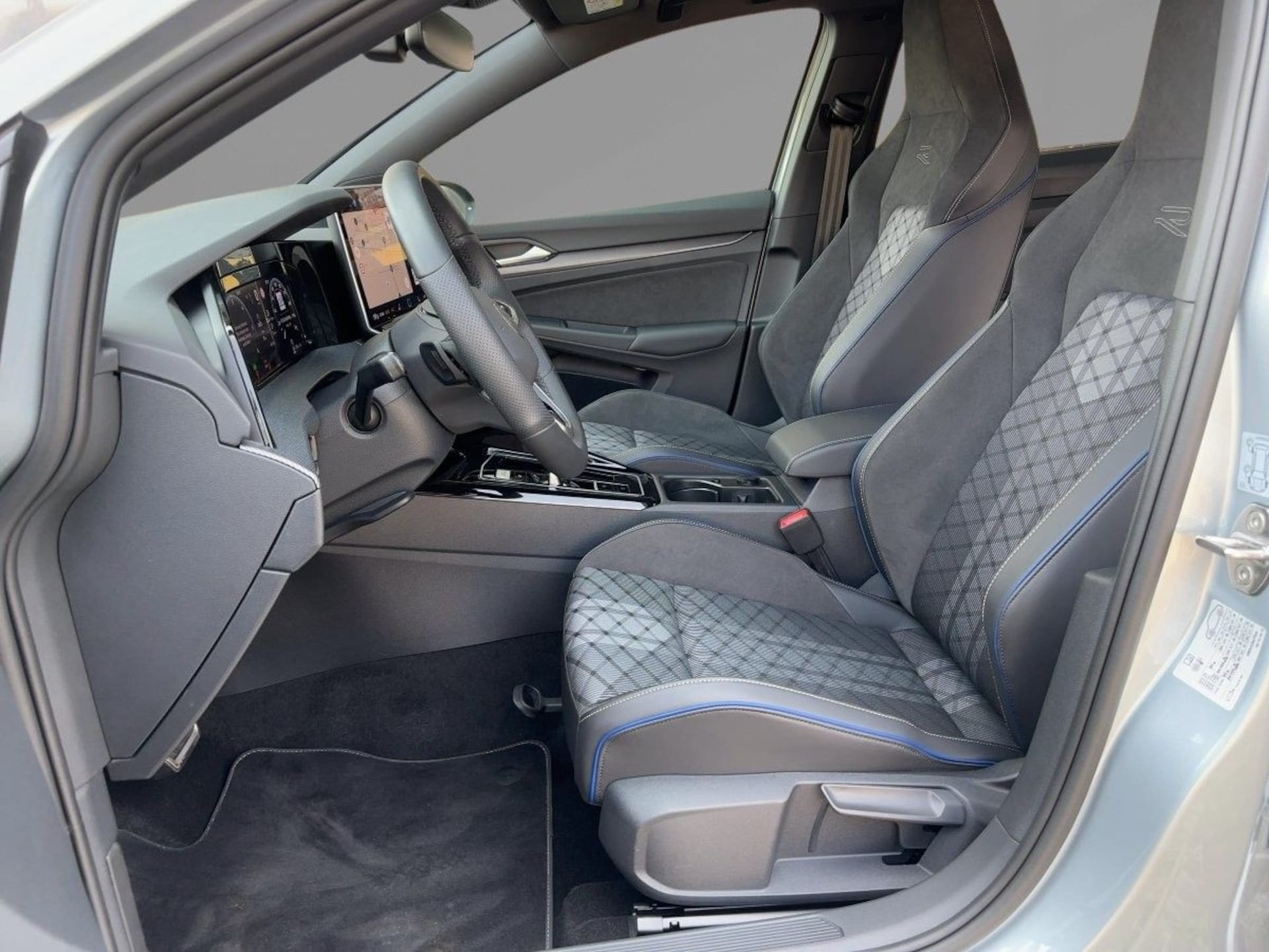 Volkswagen Golf Variant R-Line
