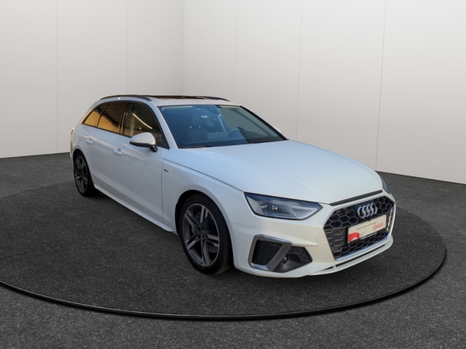 Audi A4 Avant S line