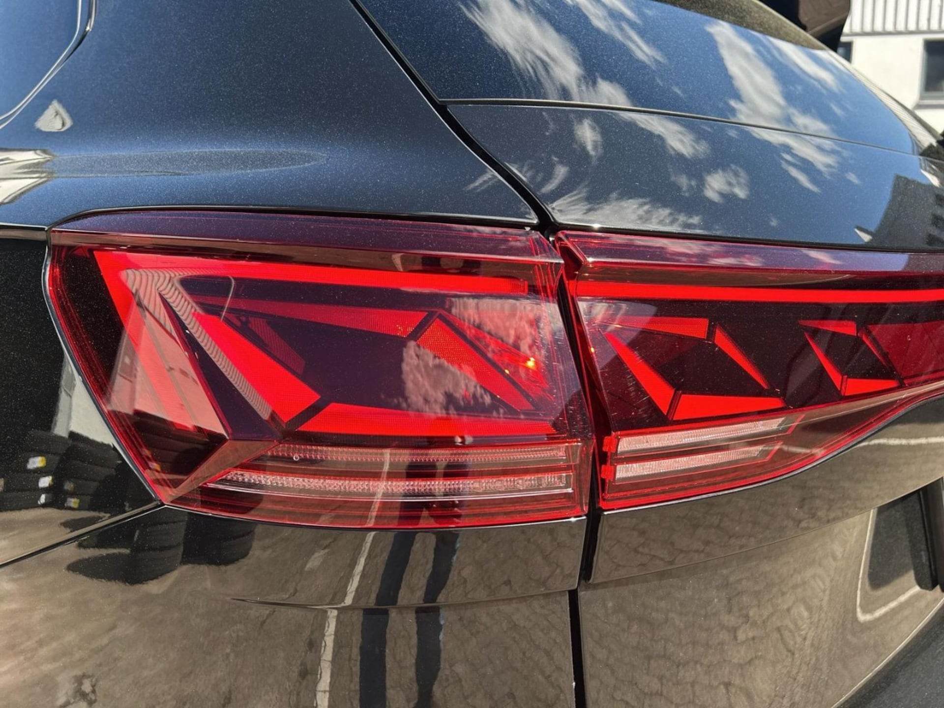 Volkswagen Touareg R