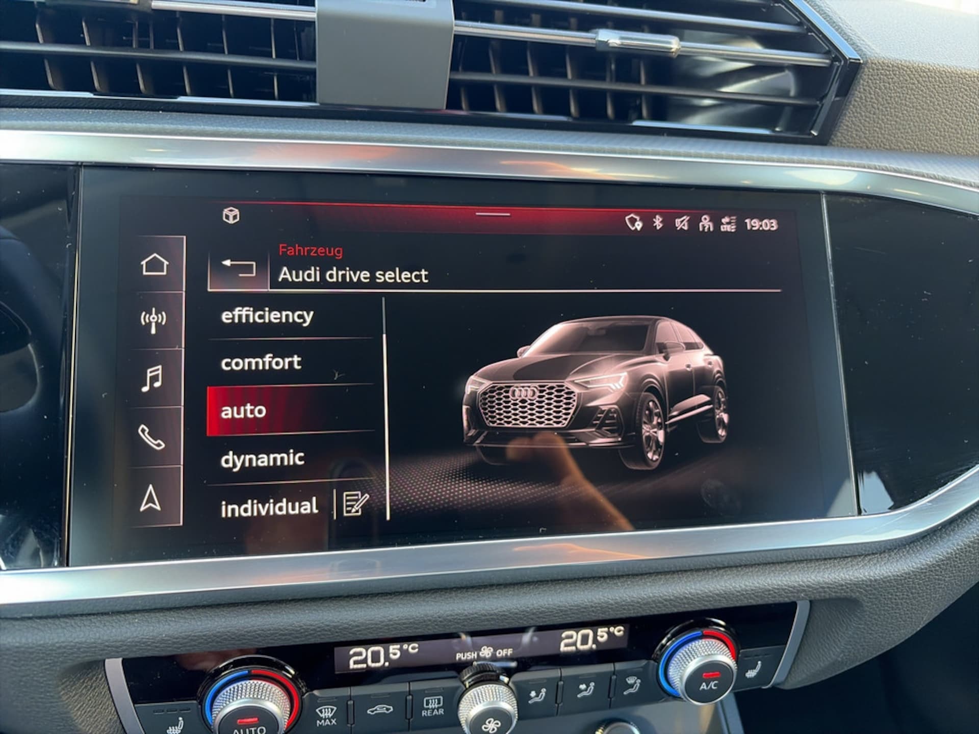 Audi Q3 Sportback S line
