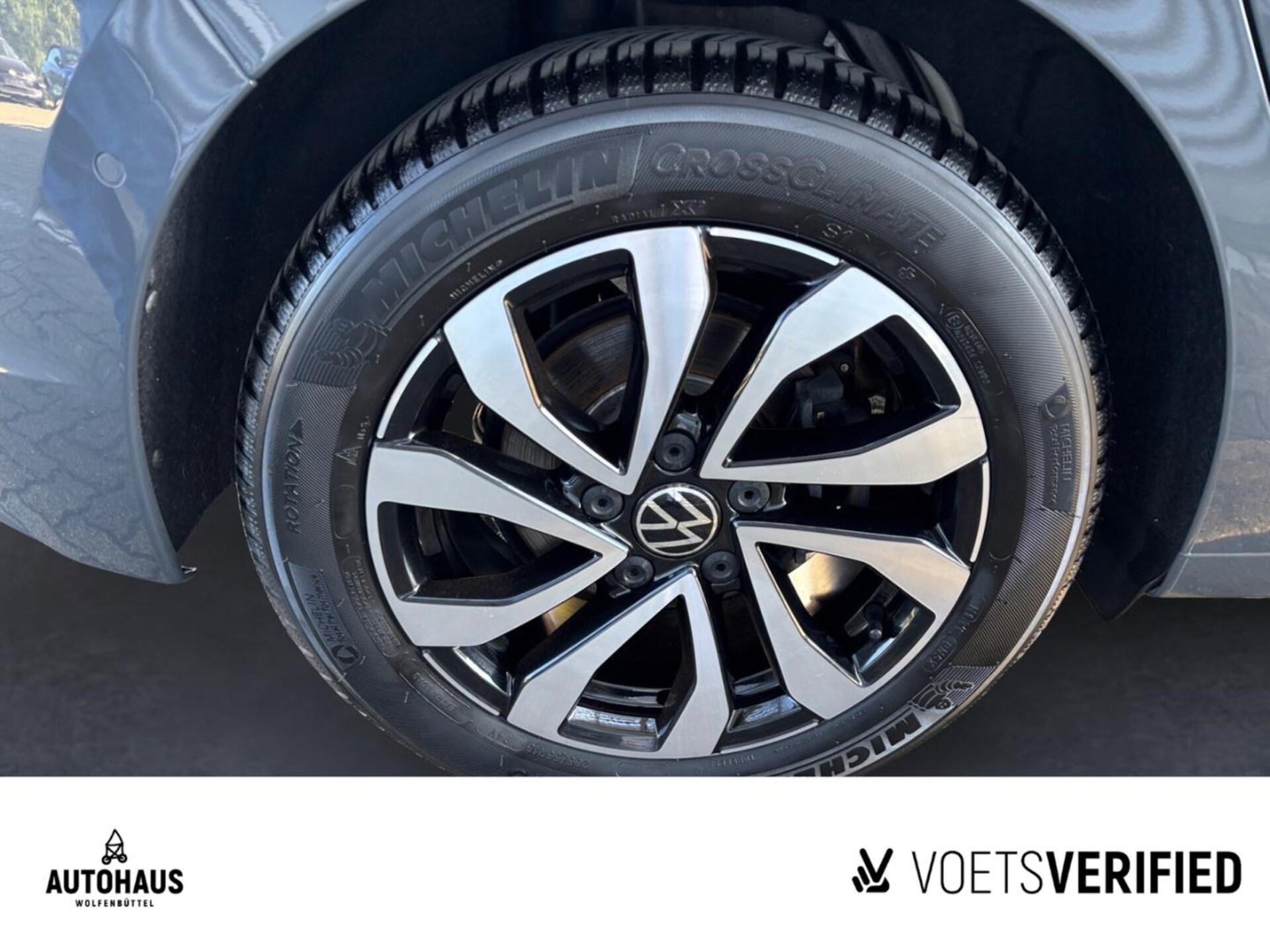 Volkswagen Golf Active
