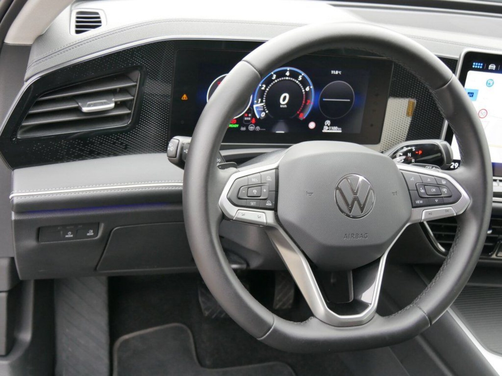 Volkswagen Passat – Bild 11