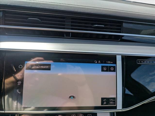 2025 Audi S8 Base - Photo 13