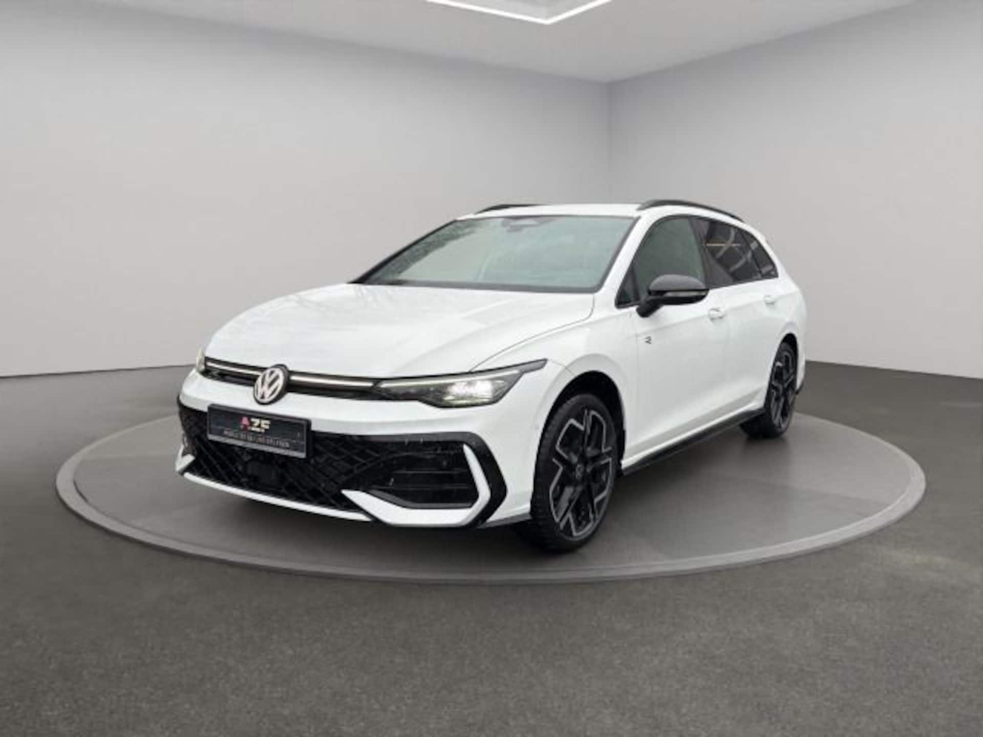 Volkswagen Golf Variant R-Line