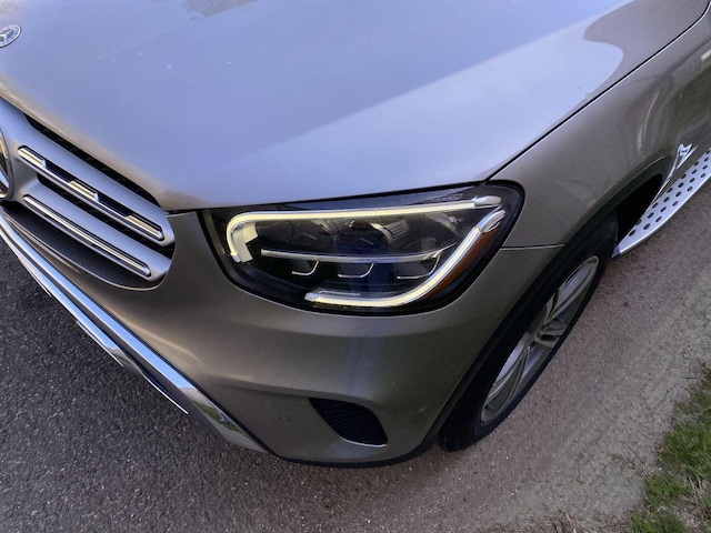 2021 Mercedes-Benz GLC 300