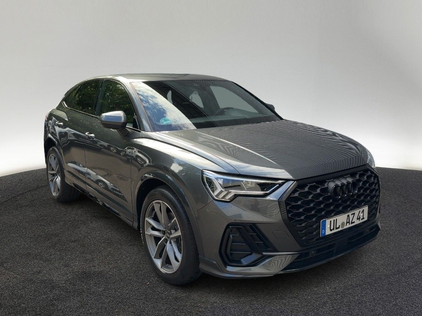 Bild über Audi Q3 Sportback TDI 110 kW S tronic - für weitere Informationen kontaktieren Sie den Audi Partner