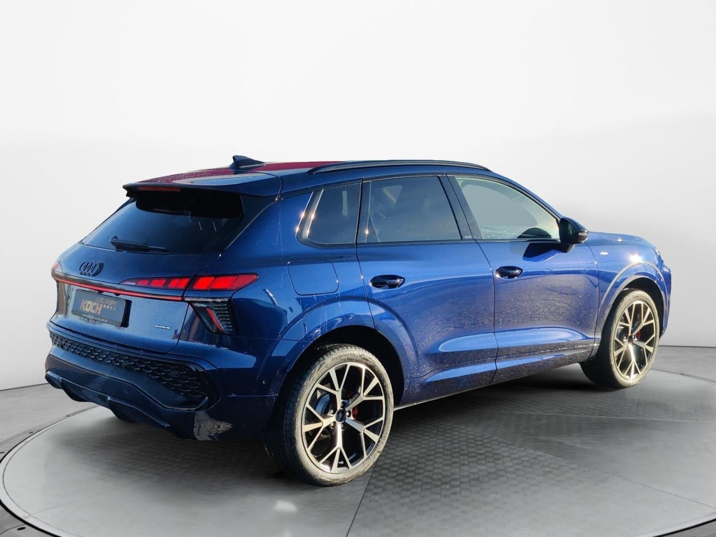 Bild über Audi Q3 SUV TFSI quattro 150 kW S tronic - für weitere Informationen kontaktieren Sie den Audi Partner