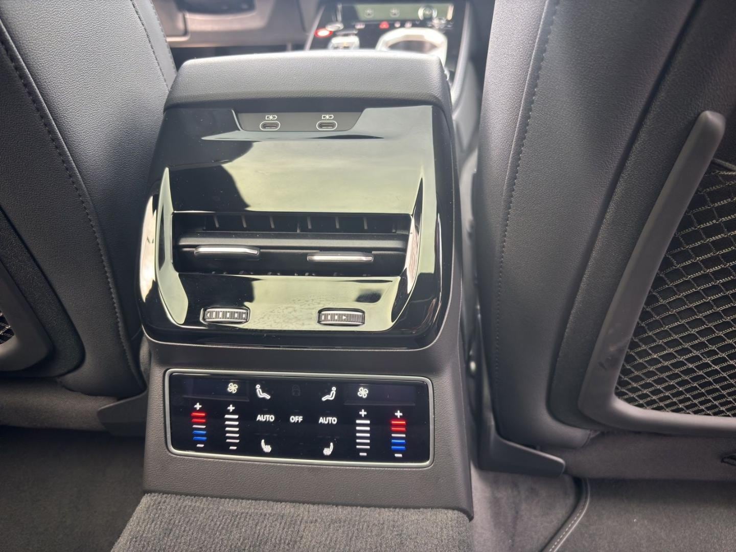 Bild über Audi A6 Avant edition one TDI quattro 150 kW S tronic - für weitere Informationen kontaktieren Sie den Audi Partner