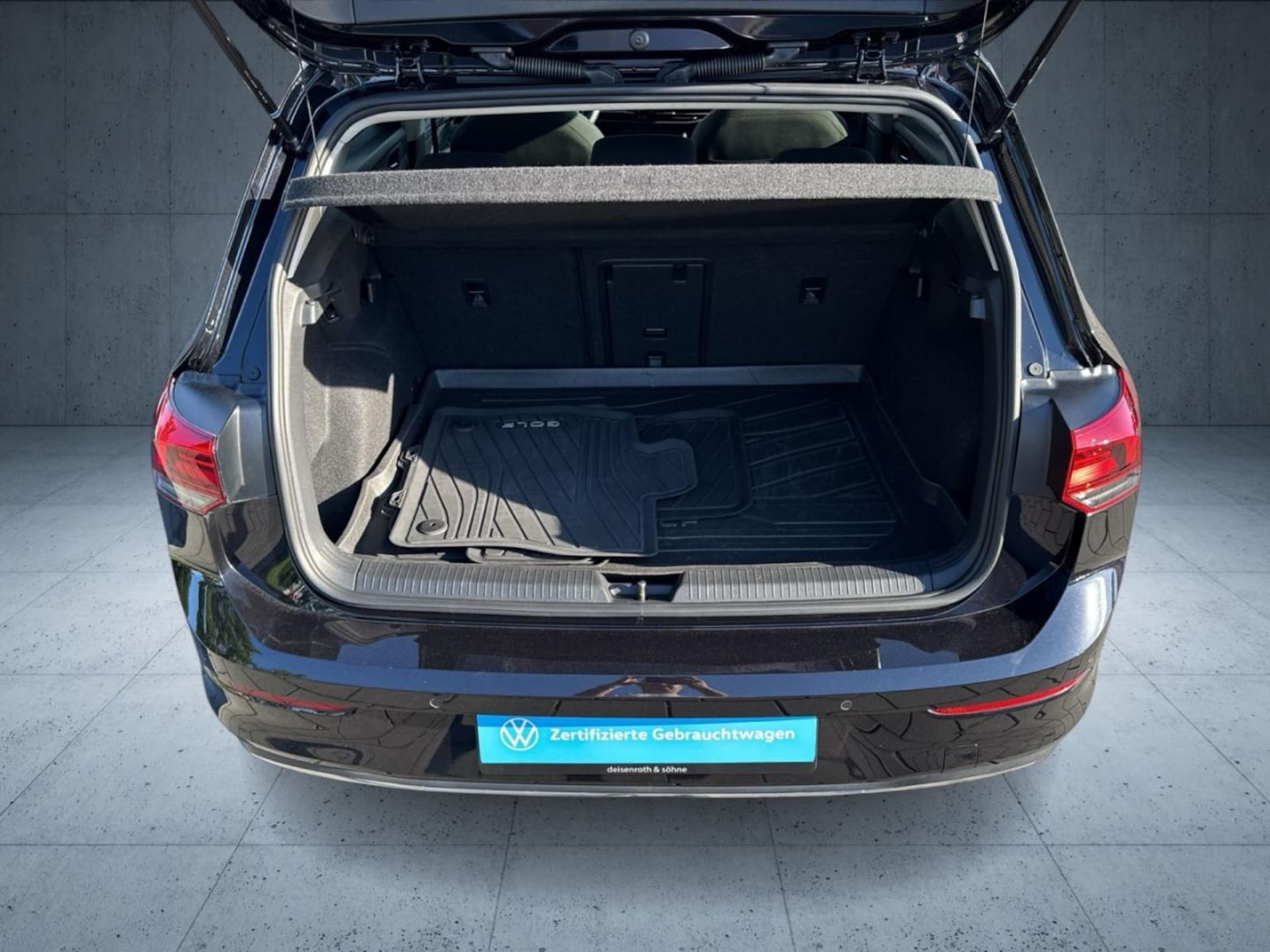 Volkswagen Golf Style