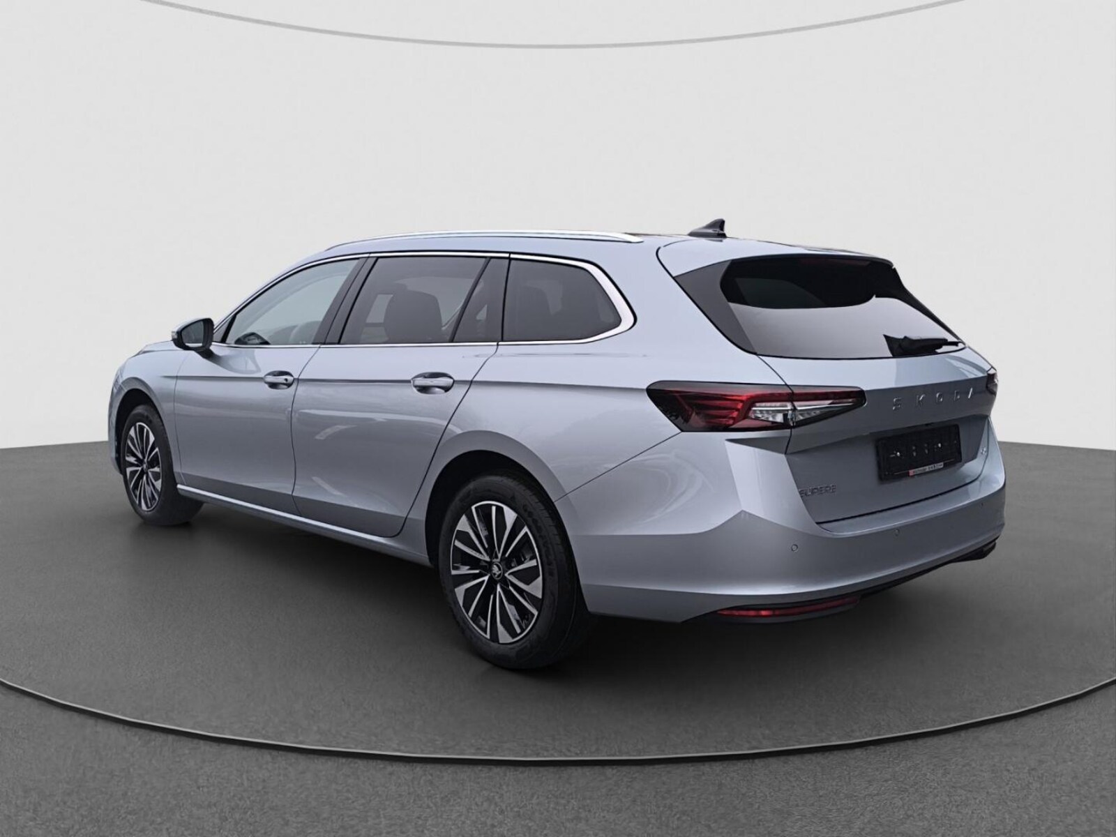 Škoda Superb Combi – Bild 7