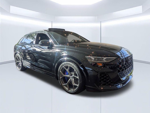2026 Audi RS Q8 SUV performance