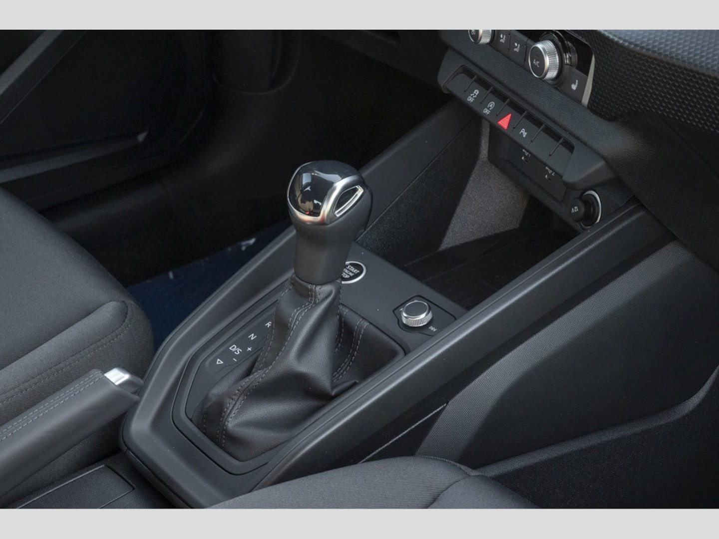 Bild über Audi A1 Sportback advanced 30 TFSI S tronic - für weitere Informationen kontaktieren Sie den Audi Partner