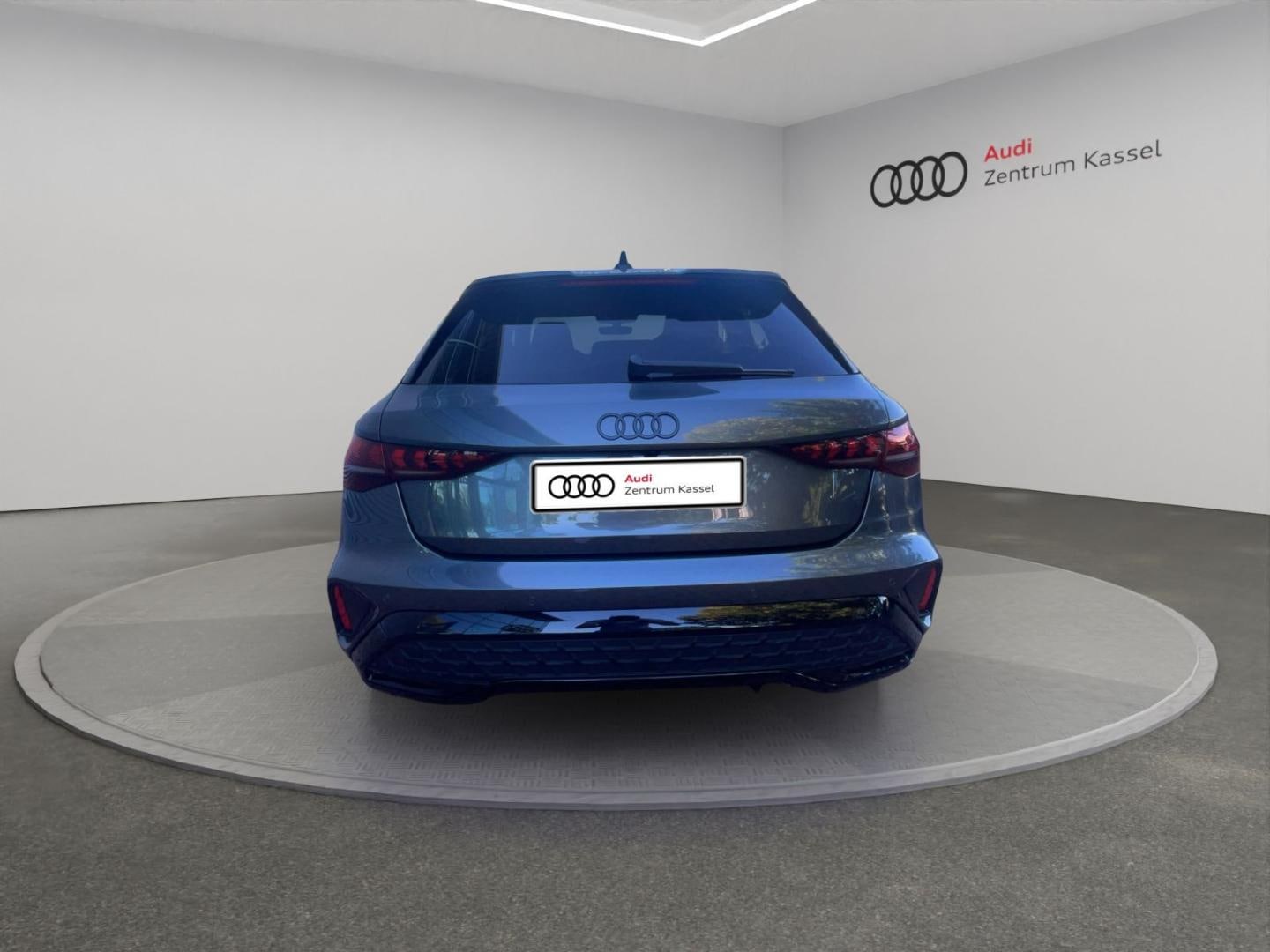Bild über Audi A3 Sportback S line TFSI 110 kW S tronic - für weitere Informationen kontaktieren Sie den Audi Partner